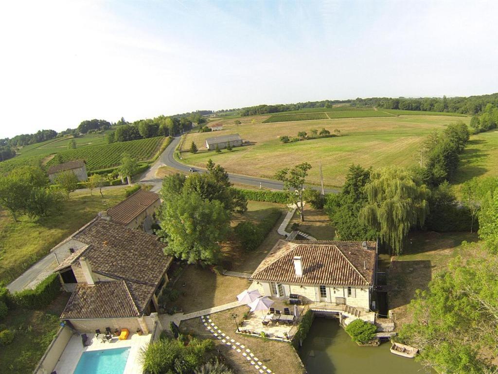 Hotel Moulin Notre Dame Saint-Genès-de-Castillon Exterior foto