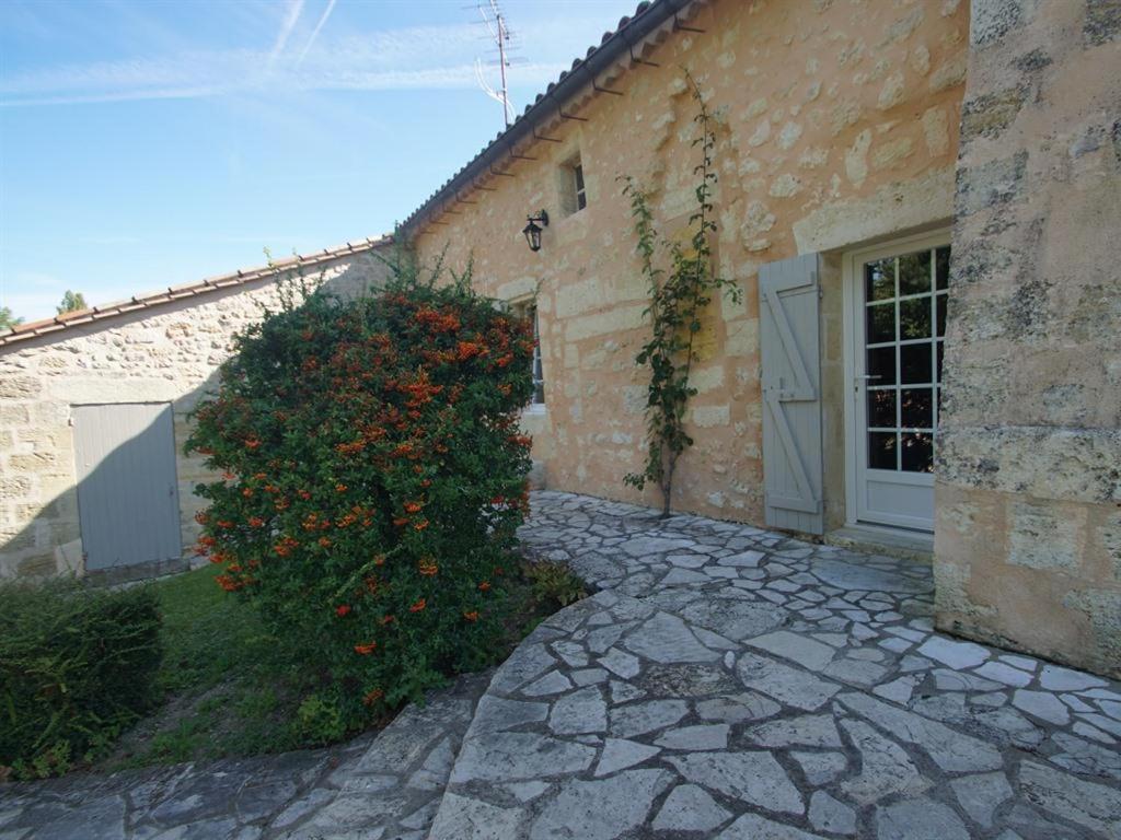 Hotel Moulin Notre Dame Saint-Genès-de-Castillon Exterior foto